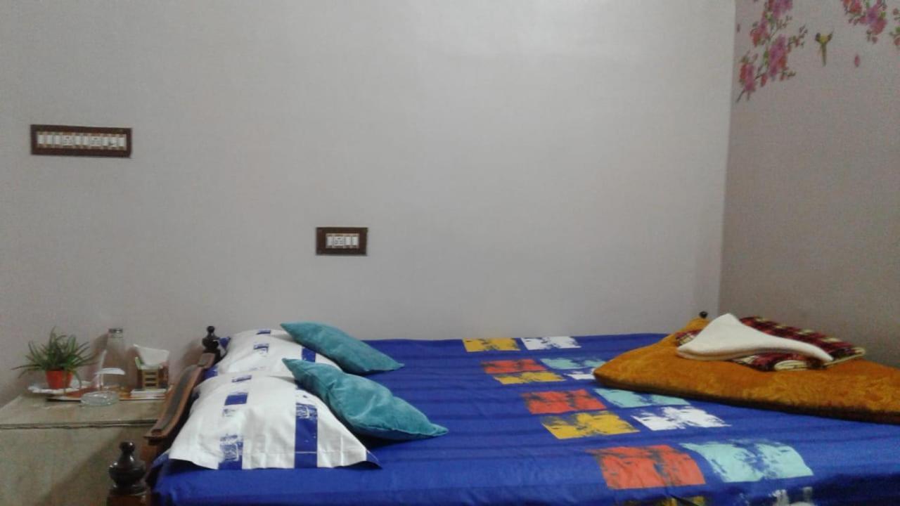 The Lovely Room Calcuta Exterior foto
