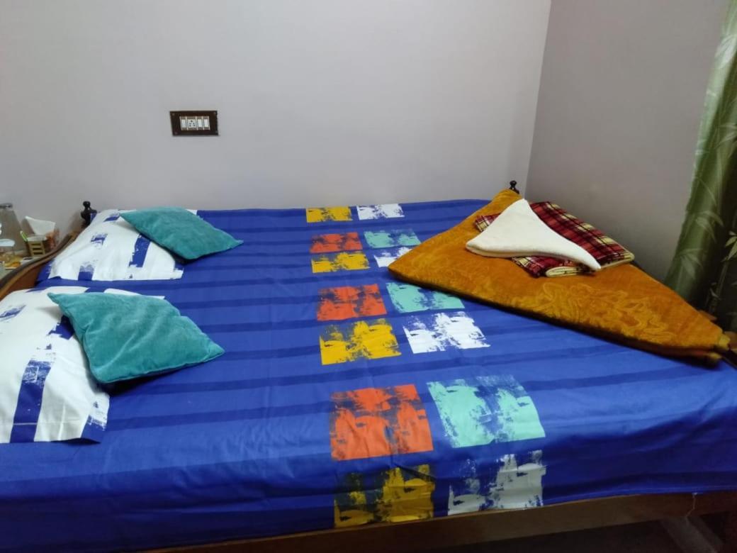 The Lovely Room Calcuta Exterior foto